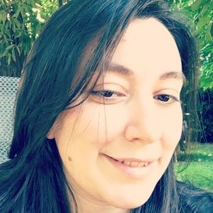 Meet your Posher, Alisha